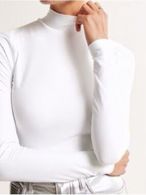 Abercrombie & Fitch mock neck long sleeve top